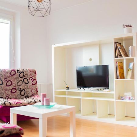 Naujoji Akmene Centro Apartamentai מראה חיצוני תמונה