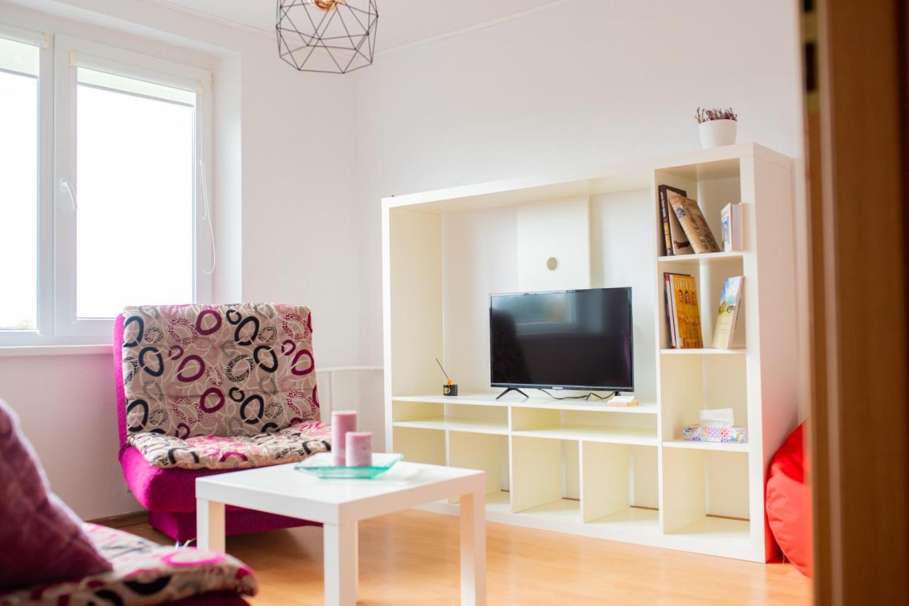 Naujoji Akmene Centro Apartamentai מראה חיצוני תמונה