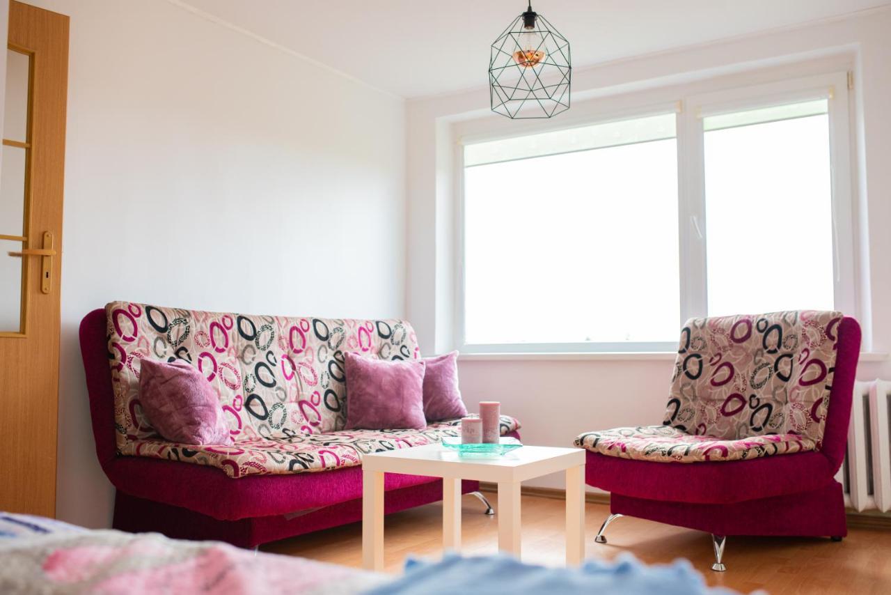 Naujoji Akmene Centro Apartamentai מראה חיצוני תמונה