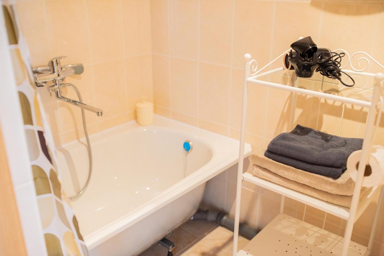 Naujoji Akmene Centro Apartamentai מראה חיצוני תמונה