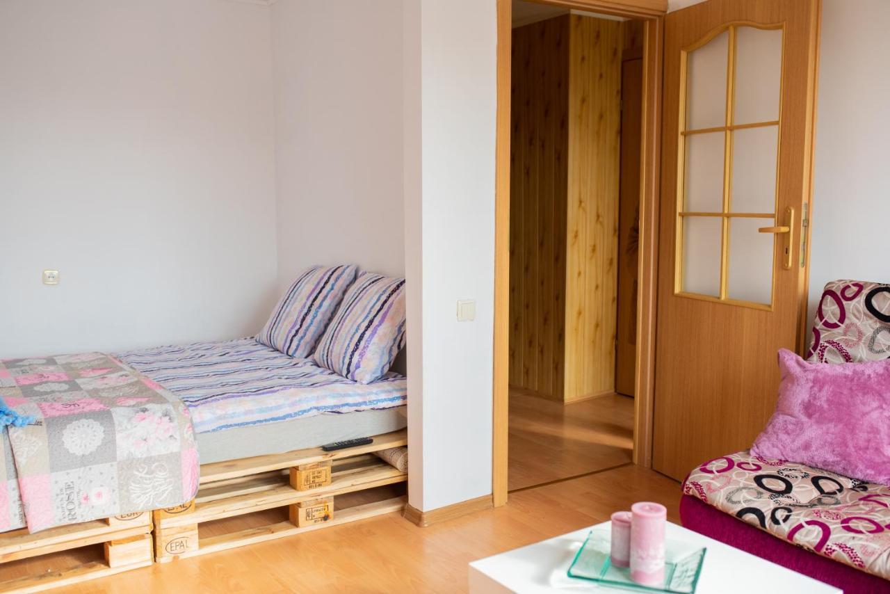 Naujoji Akmene Centro Apartamentai מראה חיצוני תמונה