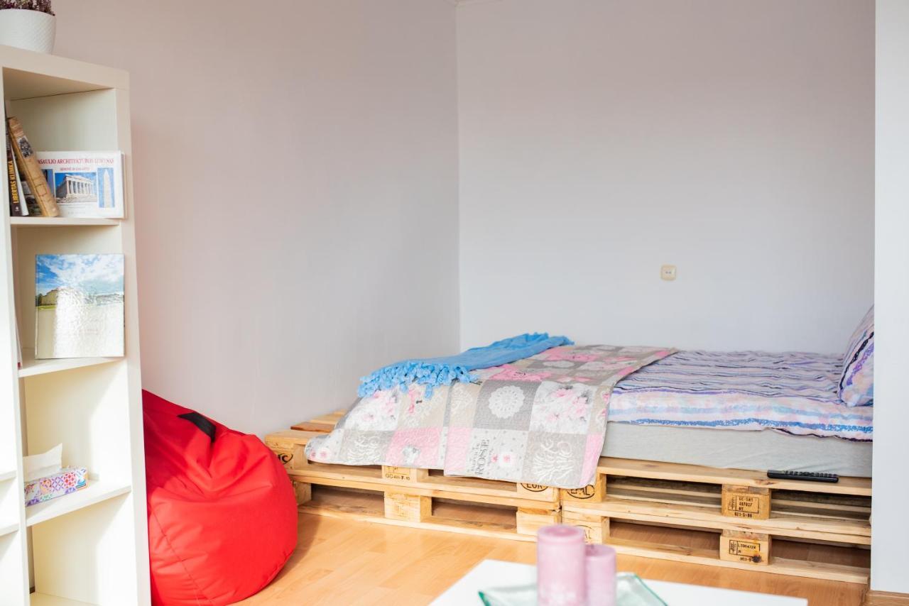 Naujoji Akmene Centro Apartamentai מראה חיצוני תמונה